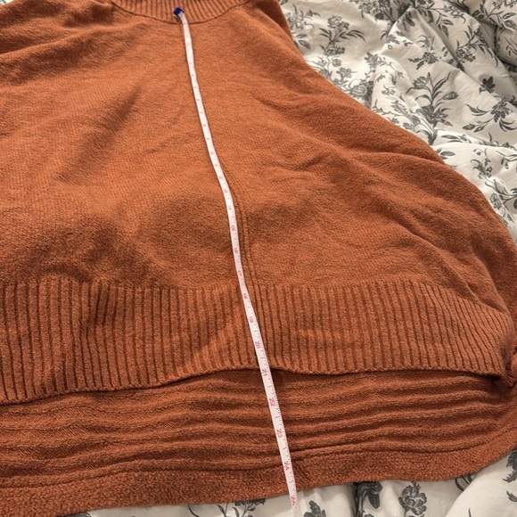 Ruby Moon Oversized Turtleneck Sweater - Picture 6 of 8